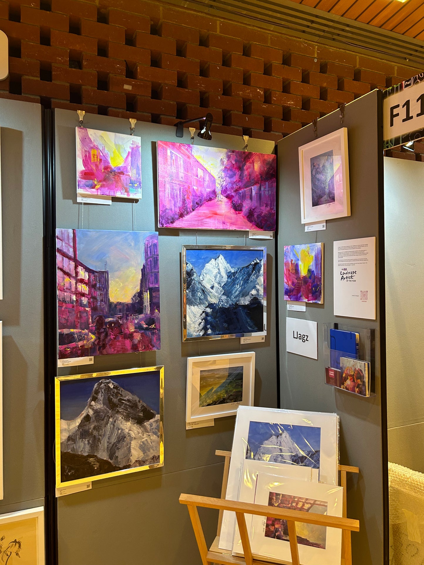 Magenta reflections - LJagz-studio